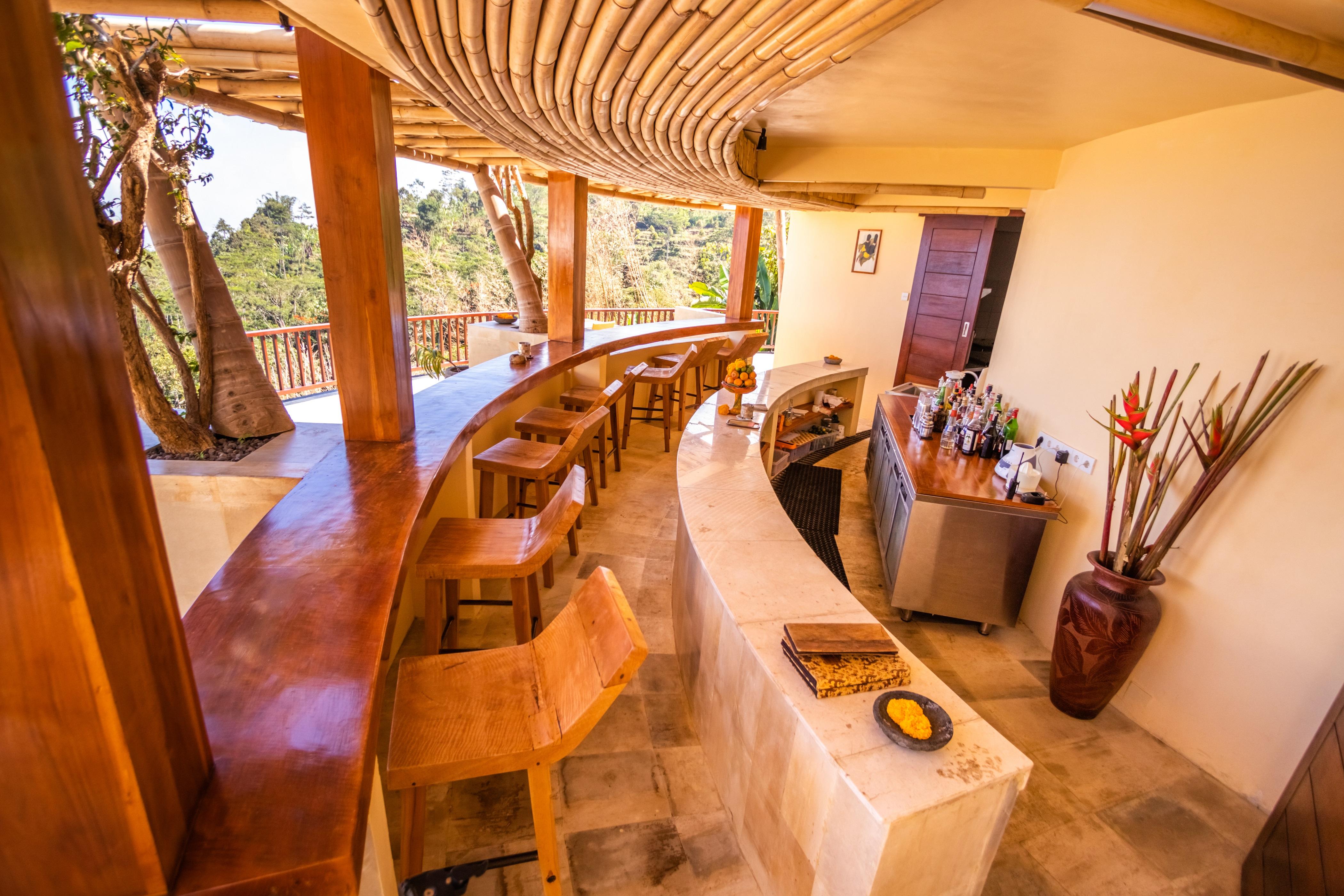Munduk Moding Plantation Nature Resort Exterior photo The bar at the Treehouse