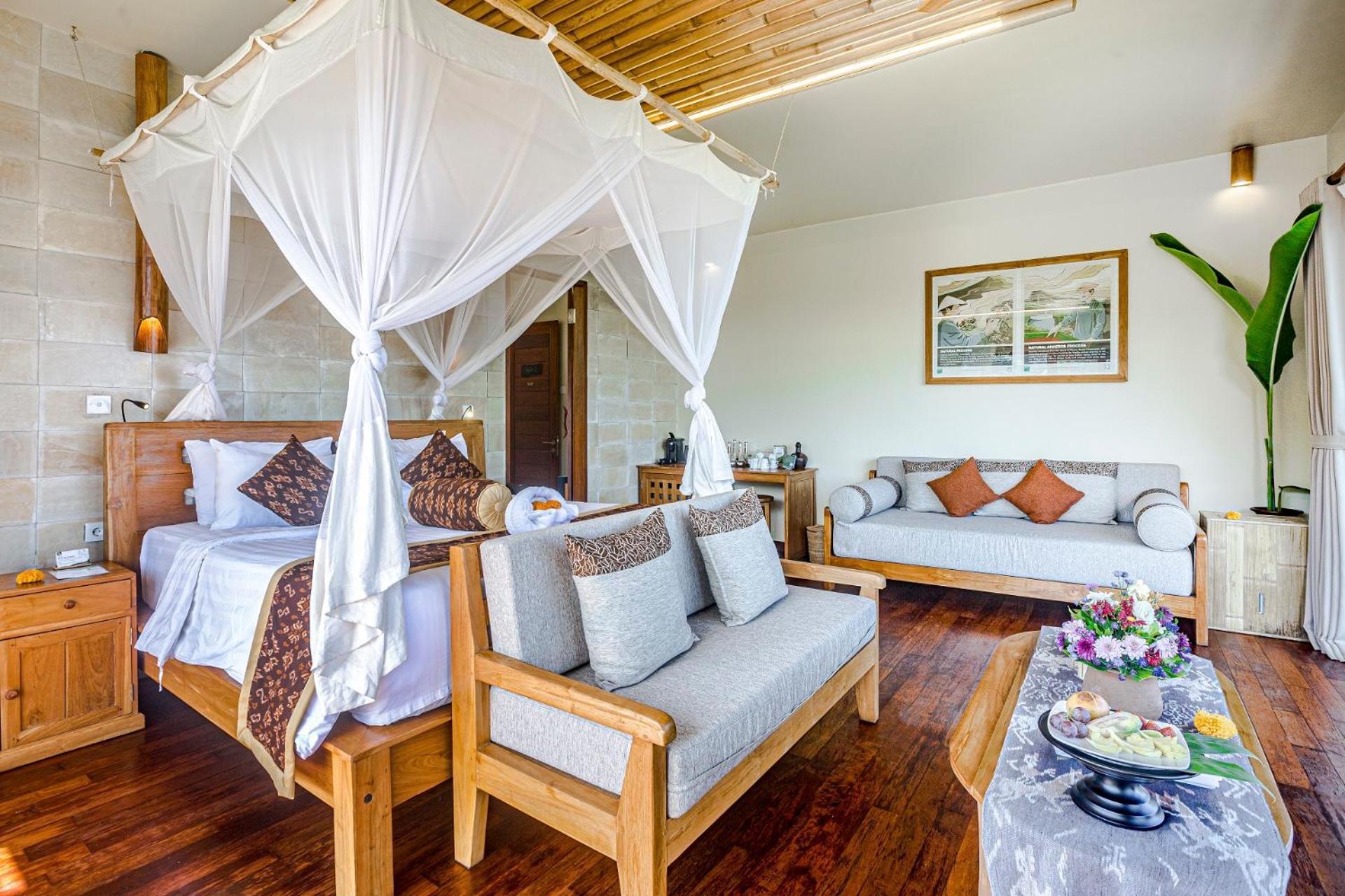 Munduk Moding Plantation Nature Resort Exterior photo Deluxe Suite