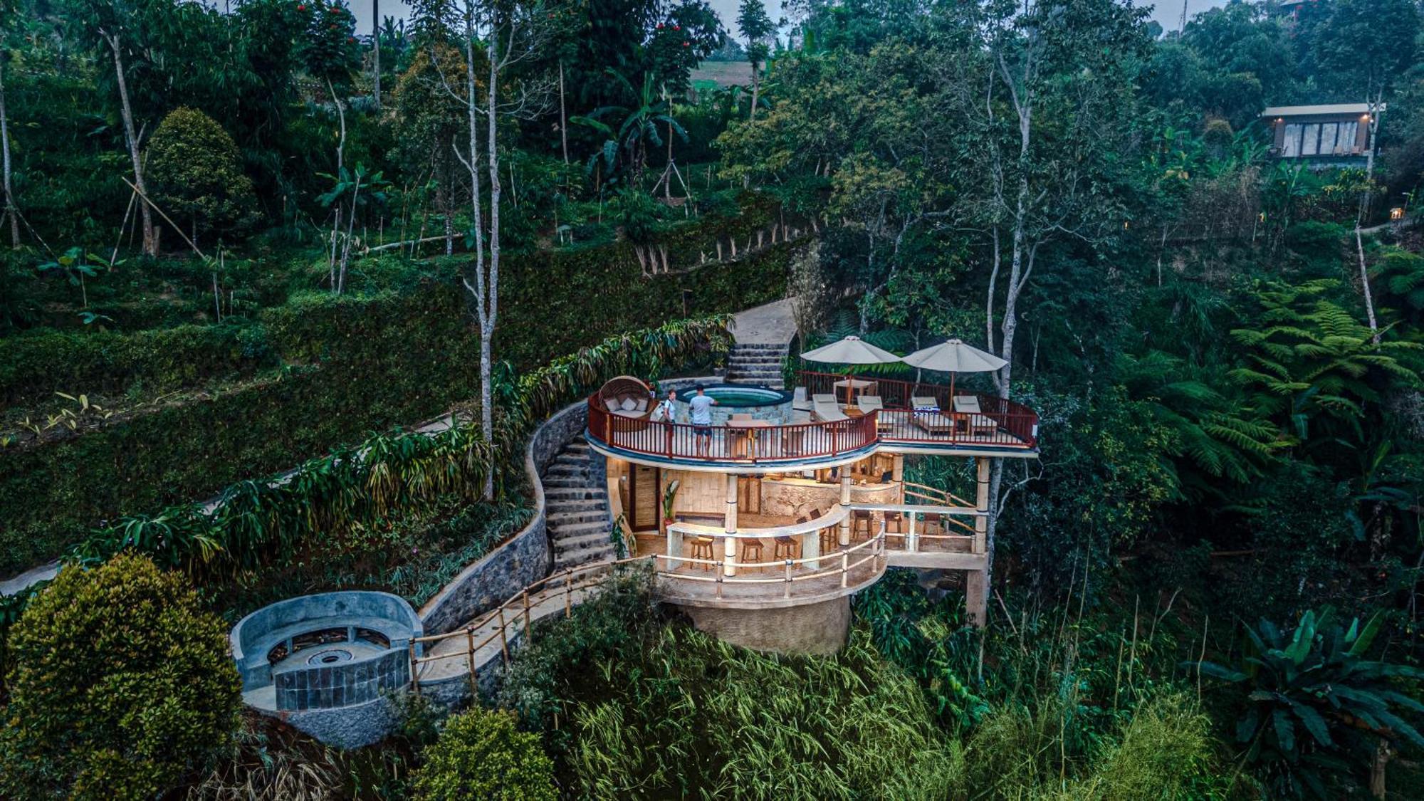 Munduk Moding Plantation Nature Resort Exterior photo The Tree Spa at The Andaru